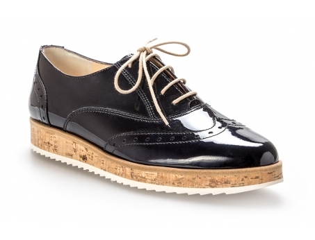 An image of Paul Green '1088' patent brogue - navy SALE