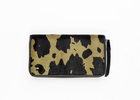 An image of Abro '029046-53' cowhide purse - khaki/black SALE