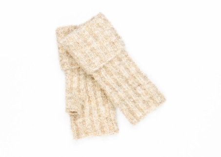 An image of UGG '20164' Knitted arm warmer - oatmeal SALE