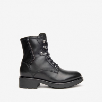 An image of Nero Giardini 'Adria' lace up boot - black - Sold Out