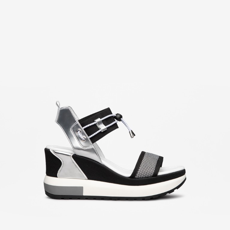 Zapatos Designer Shoes Ltd Nero Giardini E112650D sporty wedge black silver SALE