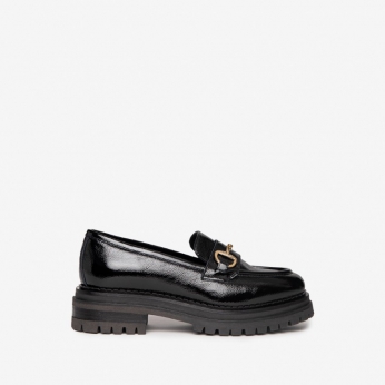 An image of Nero Giardini '205105D' chunky loafer - black -SALE