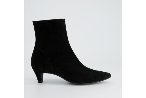 An image of Paul Green '8288' suede ankle boot - black 
