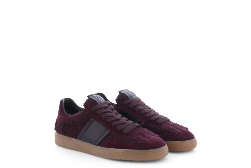 An image of K & S '22670' suede trainer - mulbery
