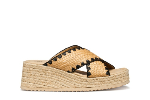 An image of Geox 'Alemeria' wedge - taupe/black