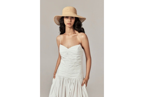 An image of Helen Kaminski zuri  raffia sun hat - natural