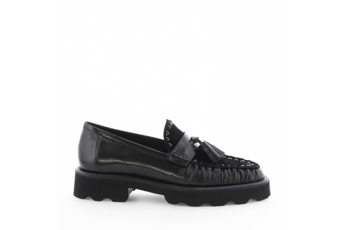 An image of K & S '265101' loafer - black